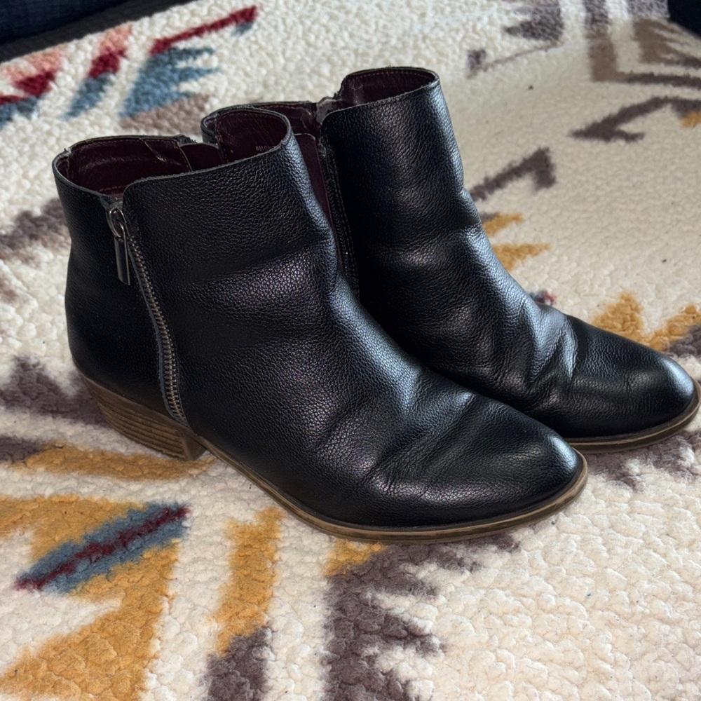Kensie Black Leather Ankle Boots Sz 8